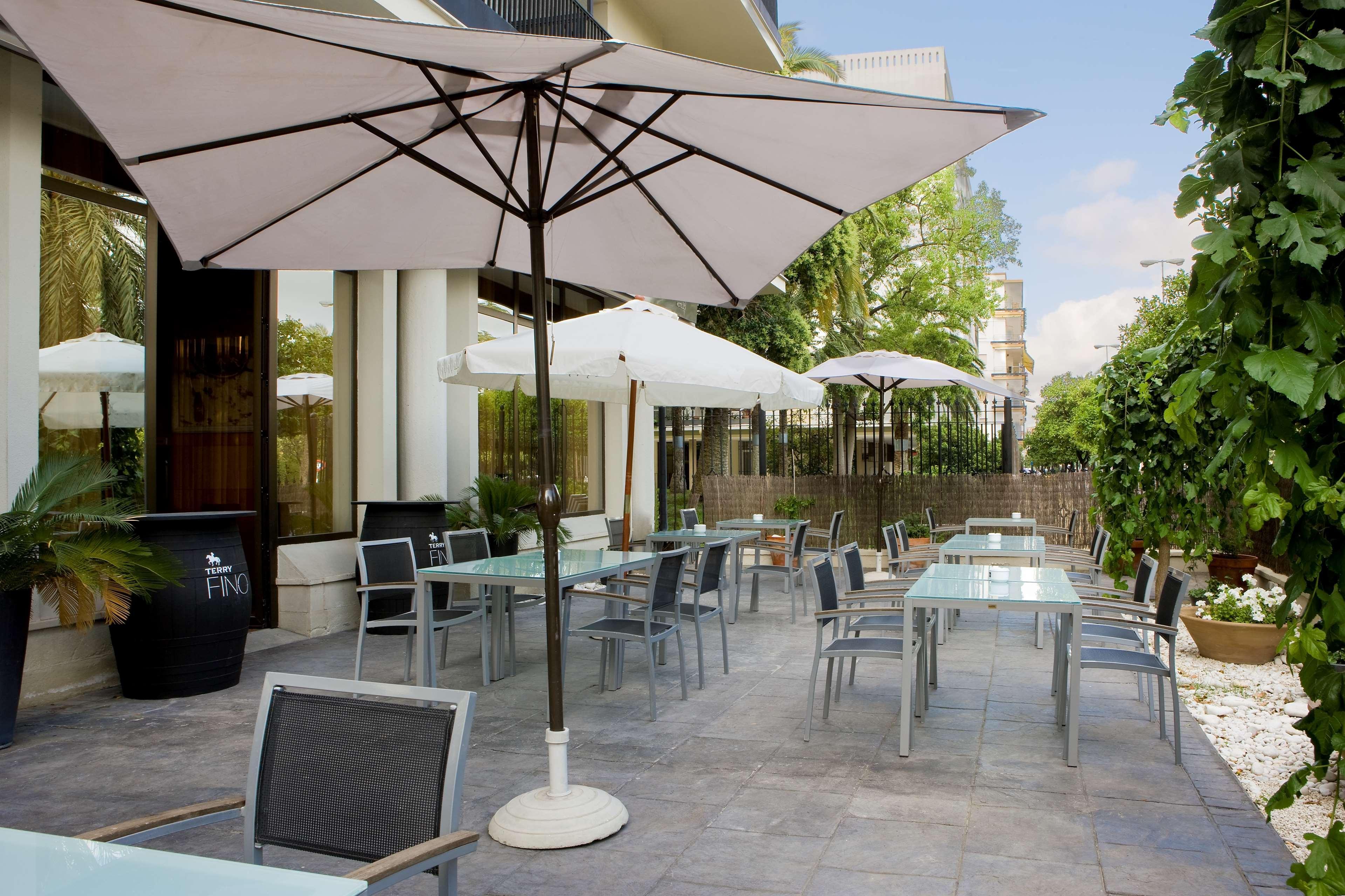 Nh Avenida Jerez Hotel Jerez de la Frontera Bagian luar foto