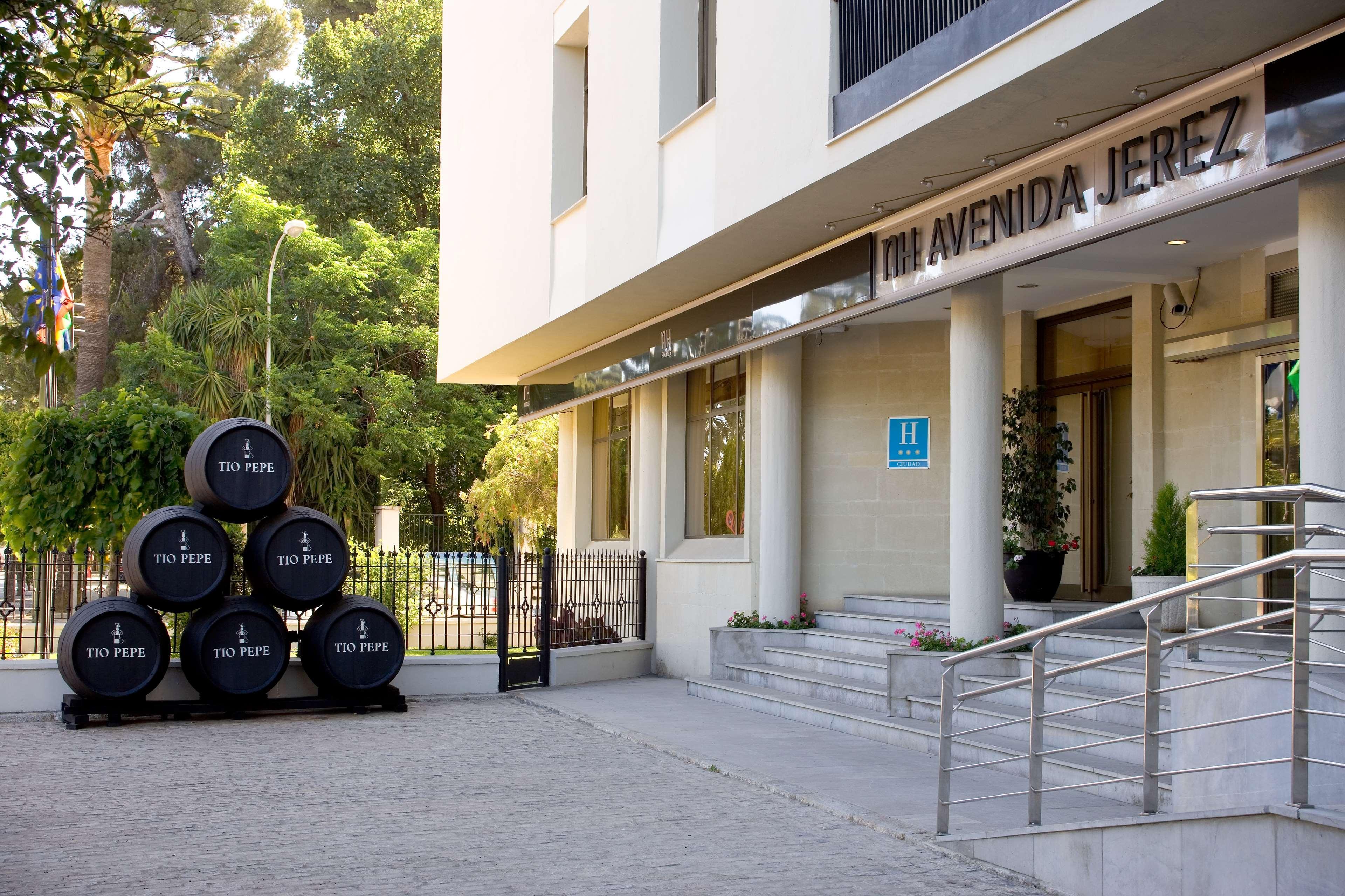 Nh Avenida Jerez Hotel Jerez de la Frontera Bagian luar foto