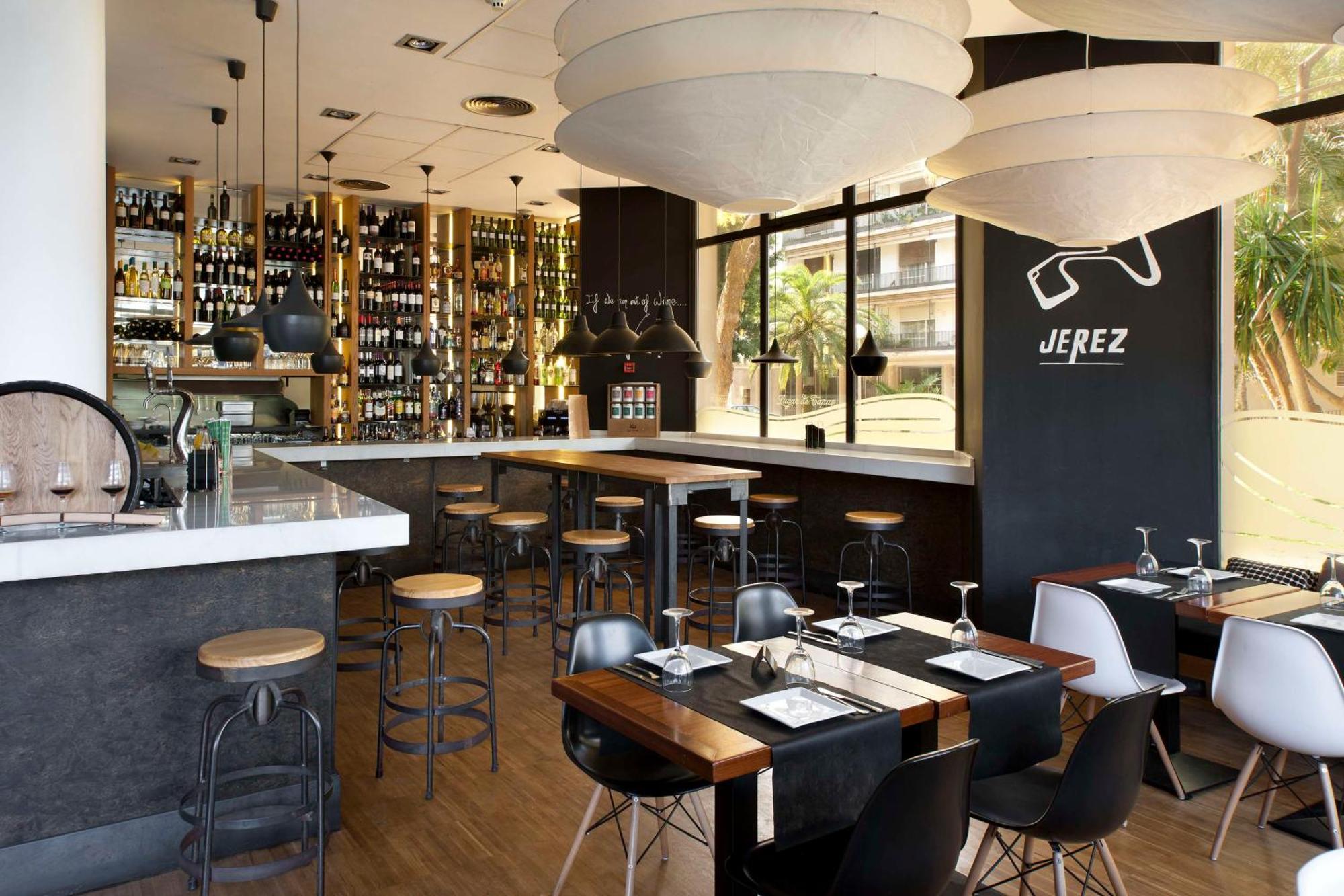 Nh Avenida Jerez Hotel Jerez de la Frontera Bagian luar foto