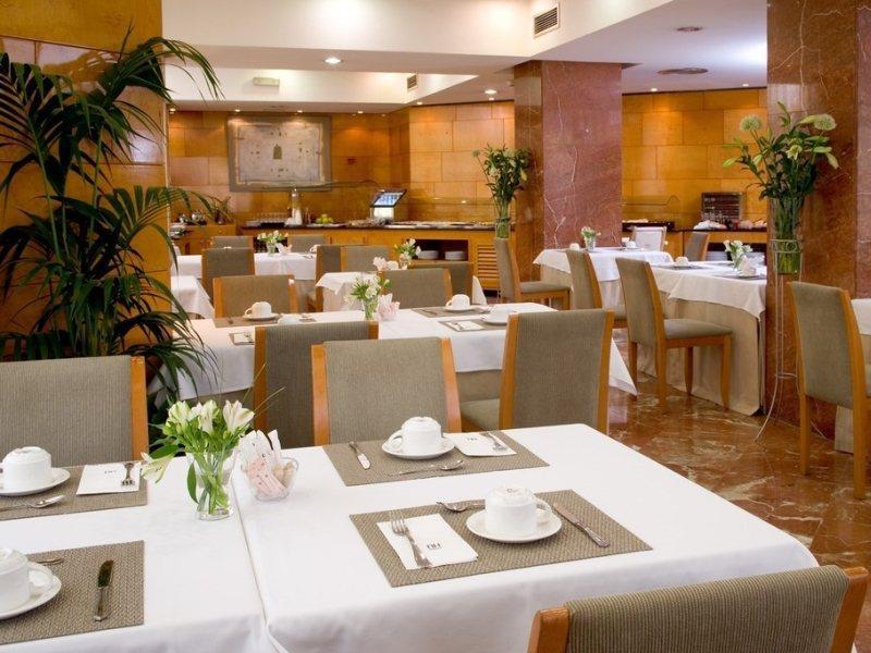Nh Avenida Jerez Hotel Jerez de la Frontera Bagian luar foto