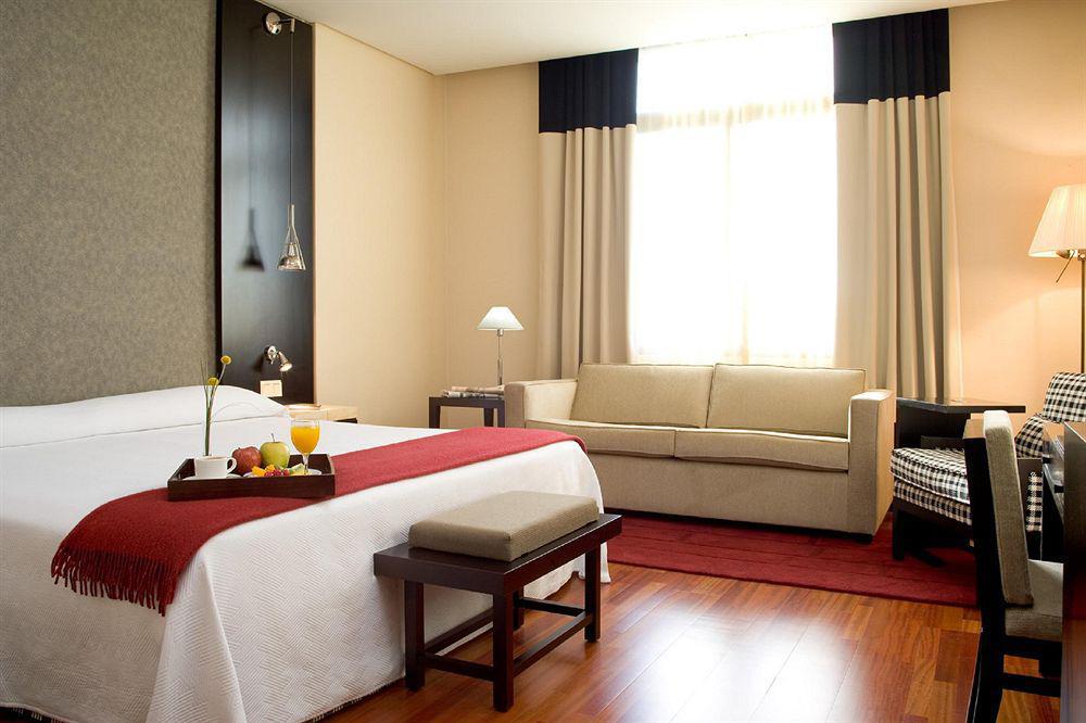 Nh Avenida Jerez Hotel Jerez de la Frontera Ruang foto
